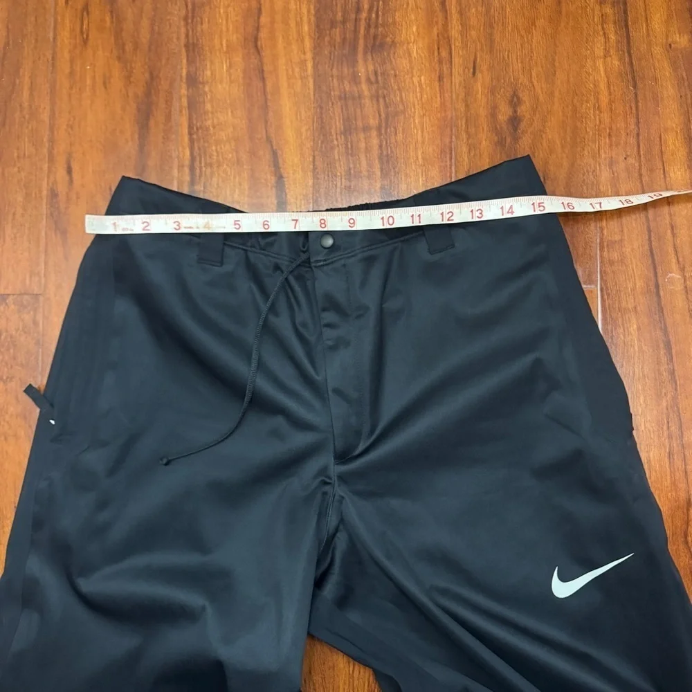 Nike Vintage Storm Fit Pants Size Medium